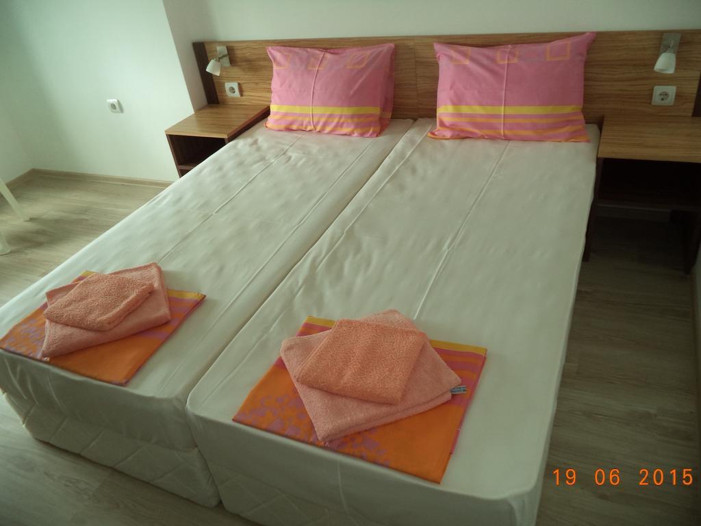 Sveti Georgi Guest House Sozopol Værelse billede